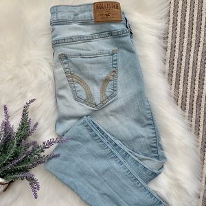 HOLLISTER JEANS